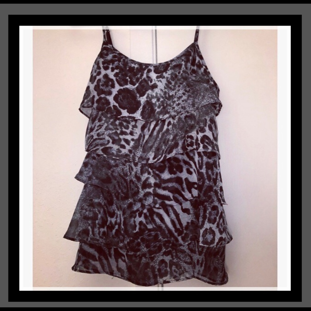 NY&CO Exotic Ruffle Cami🖤 - Picture 2 of 4